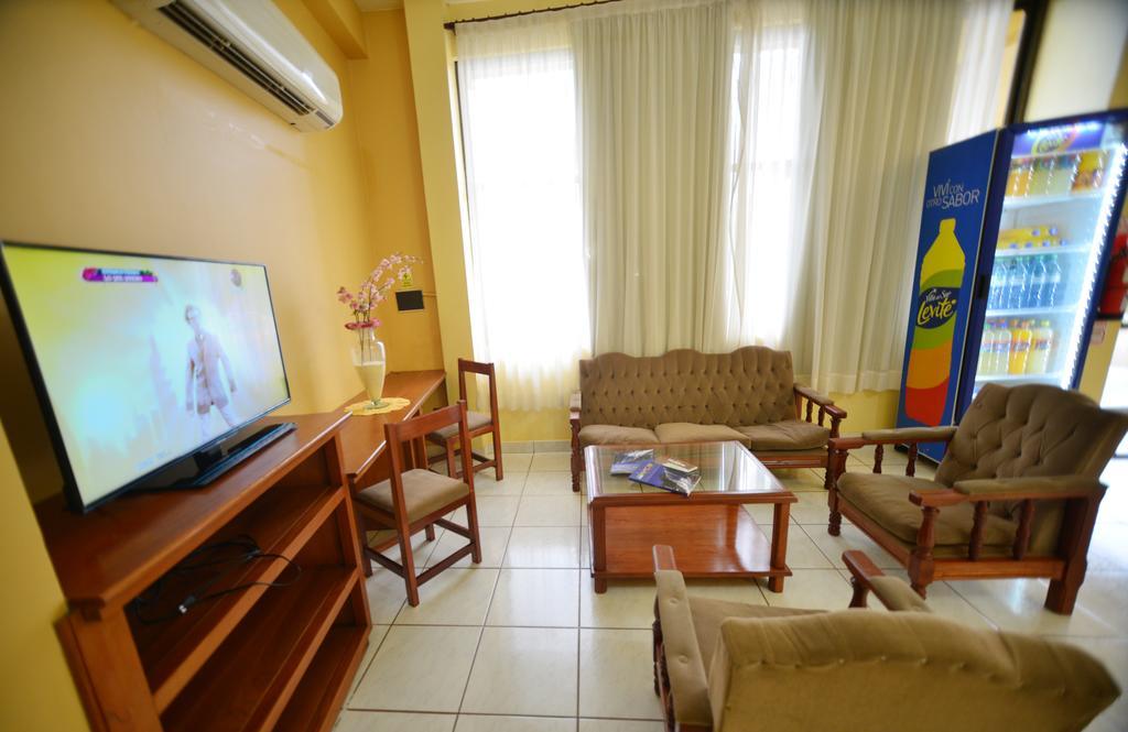 Hotel Lilian Puerto Iguazú Kültér fotó
