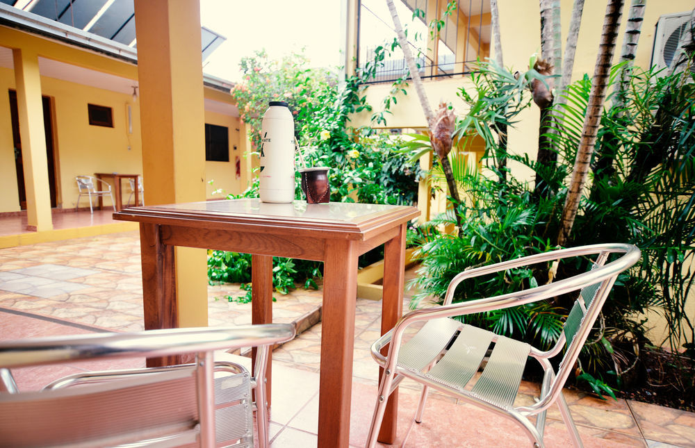 Hotel Lilian Puerto Iguazú Kültér fotó